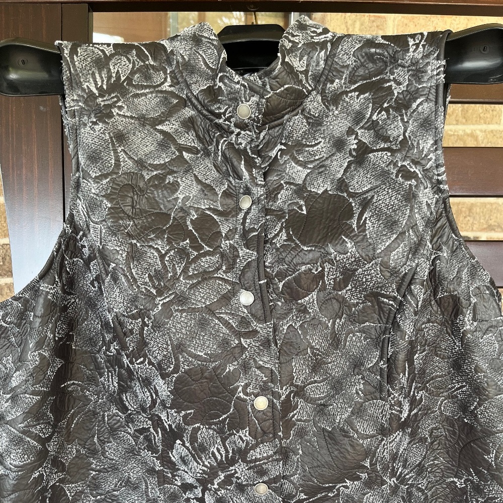 Coldwater Creek black/white vest